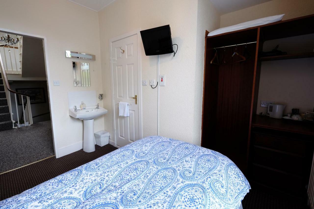 אינברנס Talisker Guest House מראה חיצוני תמונה