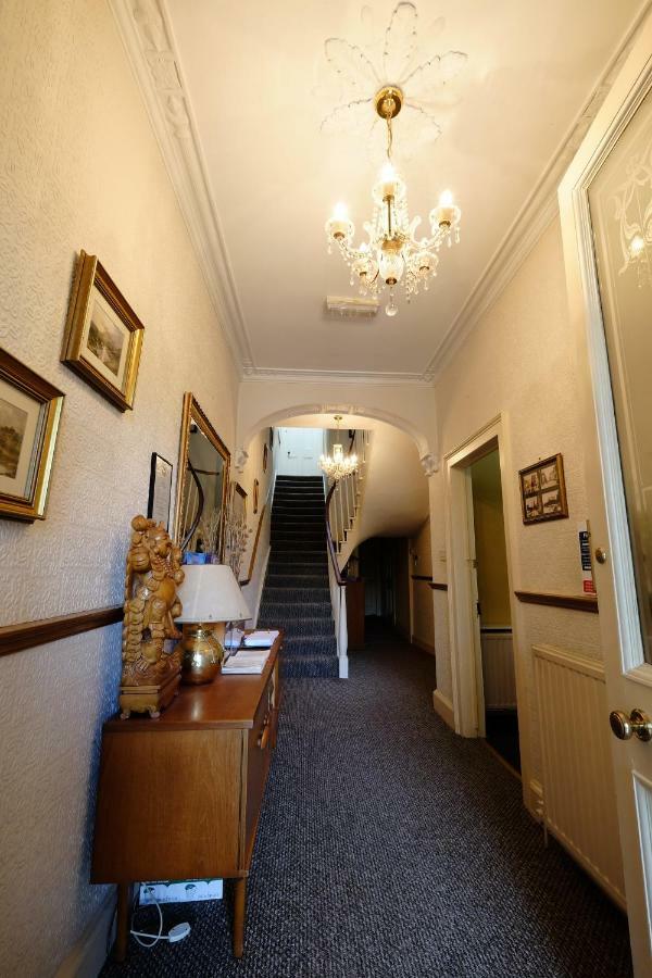 אינברנס Talisker Guest House מראה חיצוני תמונה