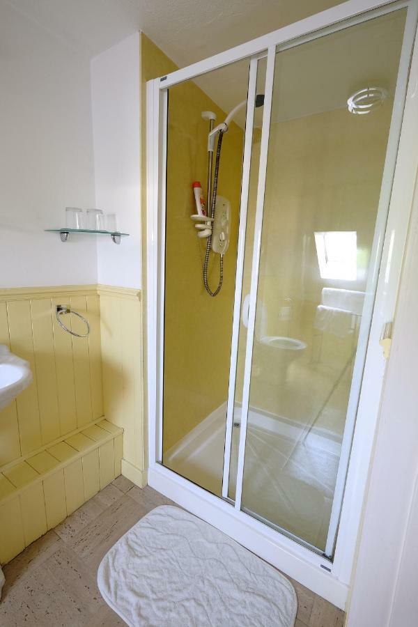 אינברנס Talisker Guest House מראה חיצוני תמונה